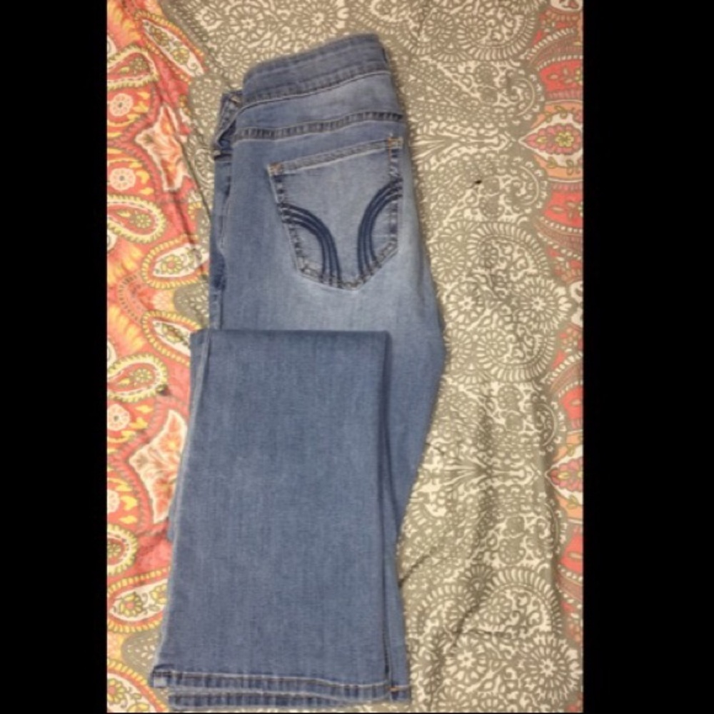 Sz 3s bootcut hollister jeans. NWOT